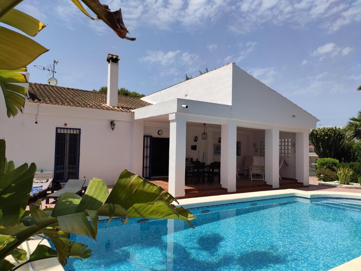 Villa With Private Pool, Bbq, Fitness Center & Sauna San Vicente Raspeig エクステリア 写真